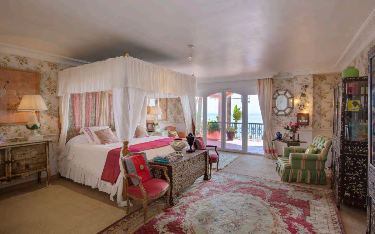 Huis te koop in New Golden Mile | 5 slaapkamers H5145118