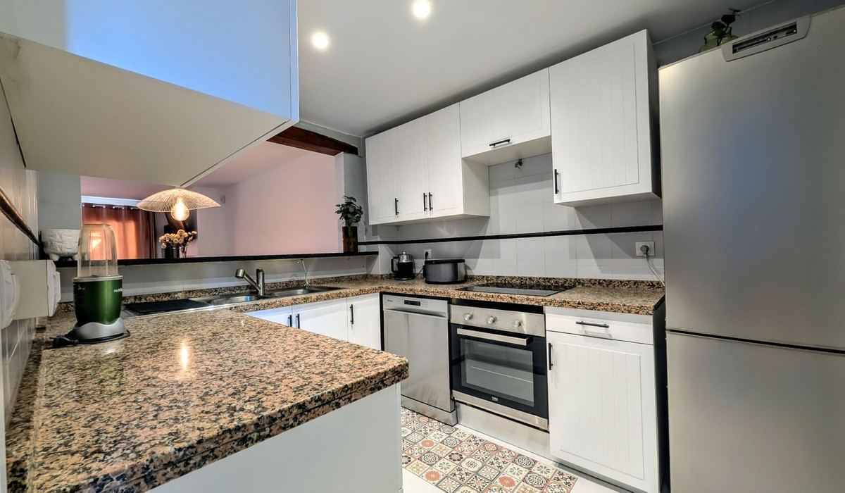 Huis te koop in New Golden Mile | 3 slaapkamers H5159539