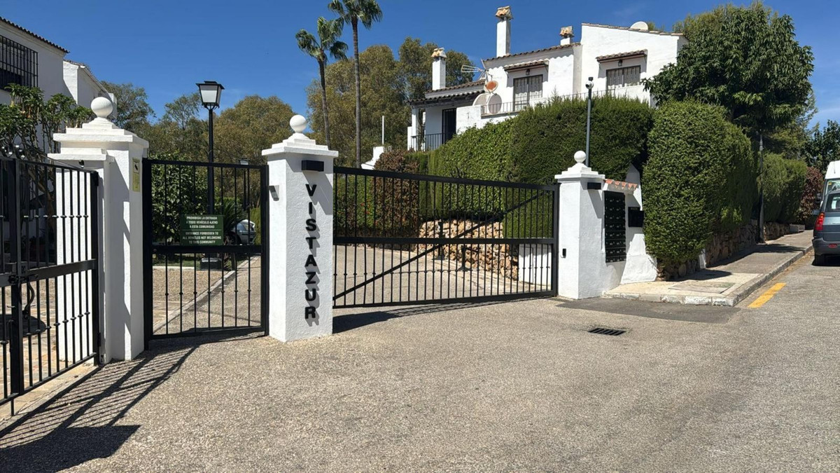 Huis te koop in New Golden Mile | 3 slaapkamers H5159539