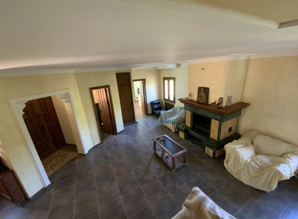 Huis te koop in New Golden Mile | 4 slaapkamers H5234386