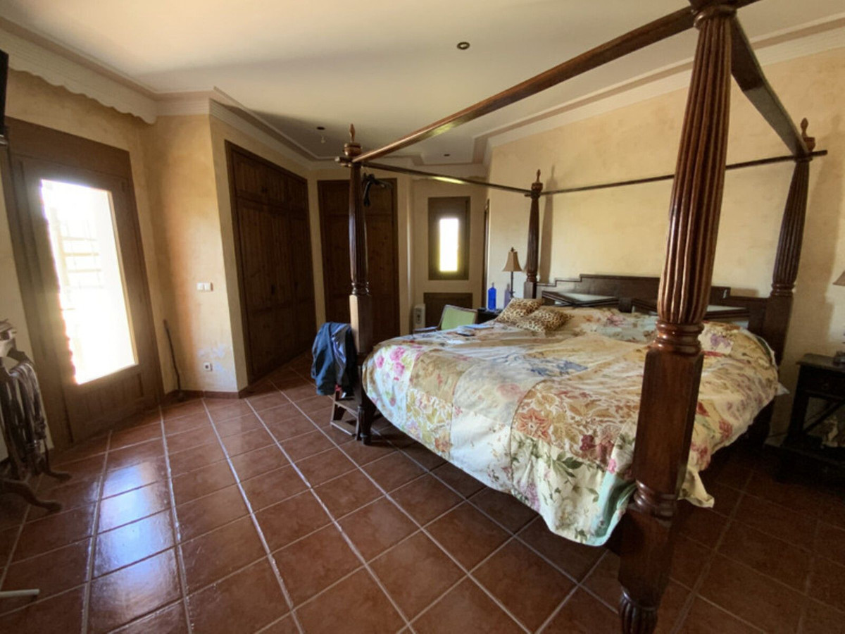 Huis te koop in New Golden Mile | 4 slaapkamers H5234386