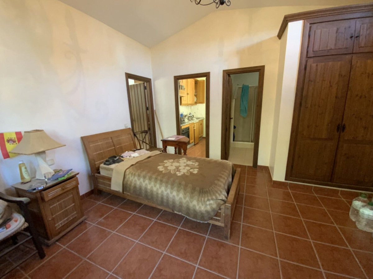 Huis te koop in New Golden Mile | 4 slaapkamers H5234386