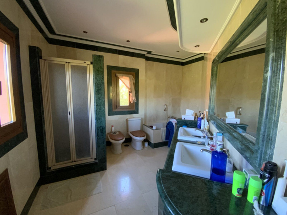 Huis te koop in New Golden Mile | 4 slaapkamers H5234386