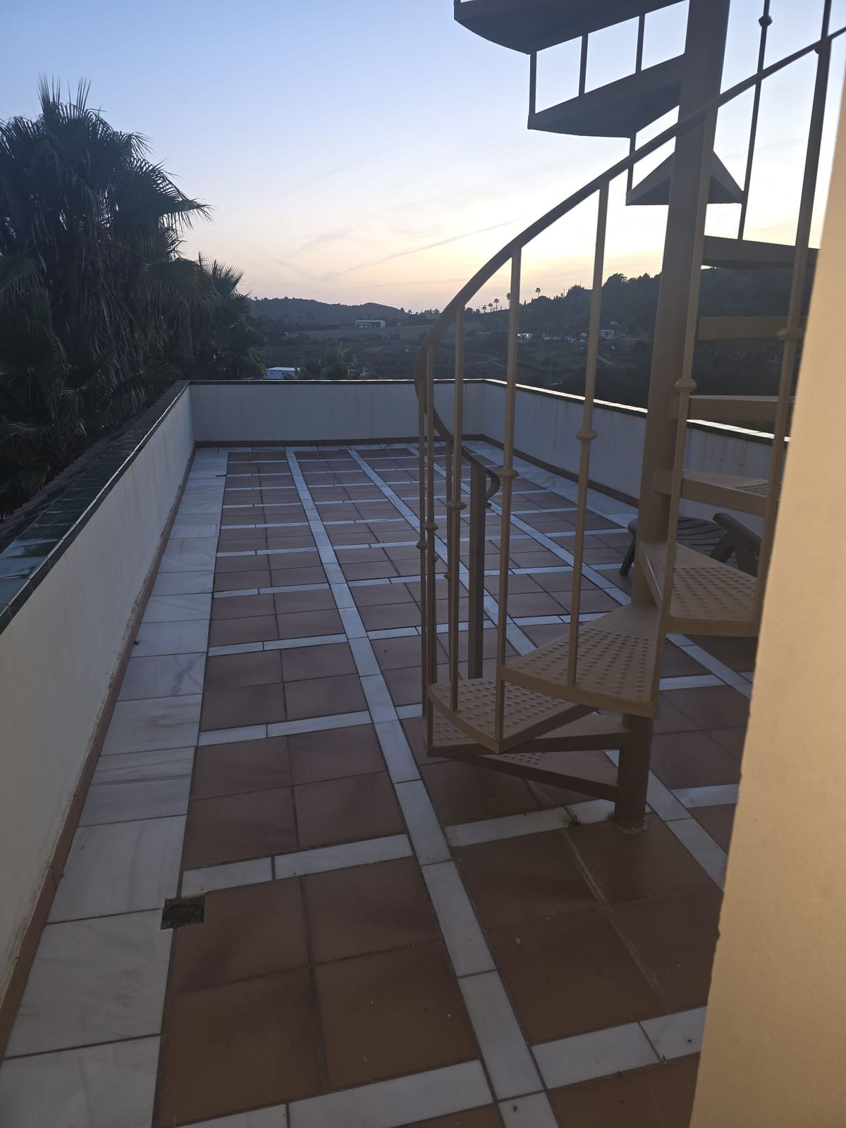 Huis te koop in New Golden Mile | 4 slaapkamers H5234386