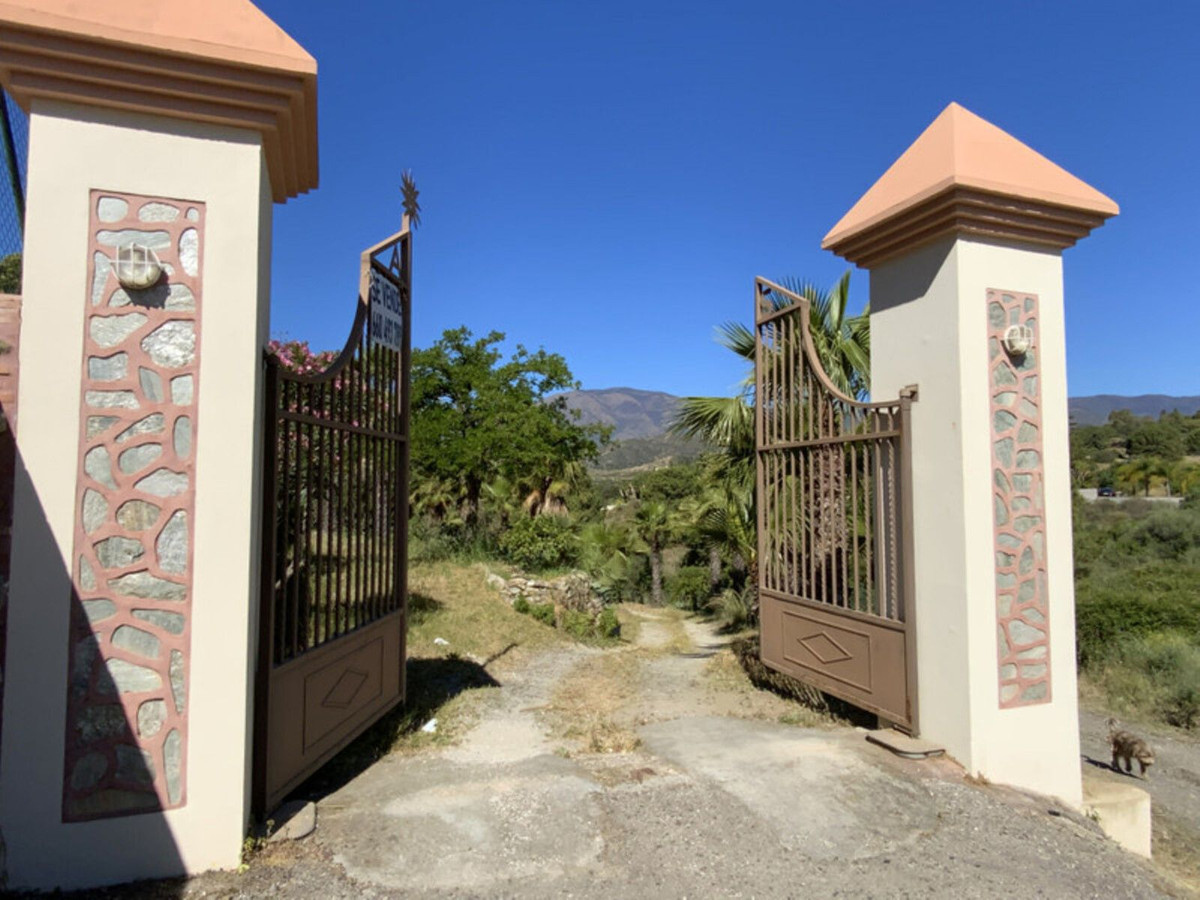 Huis te koop in New Golden Mile | 4 slaapkamers H5234386