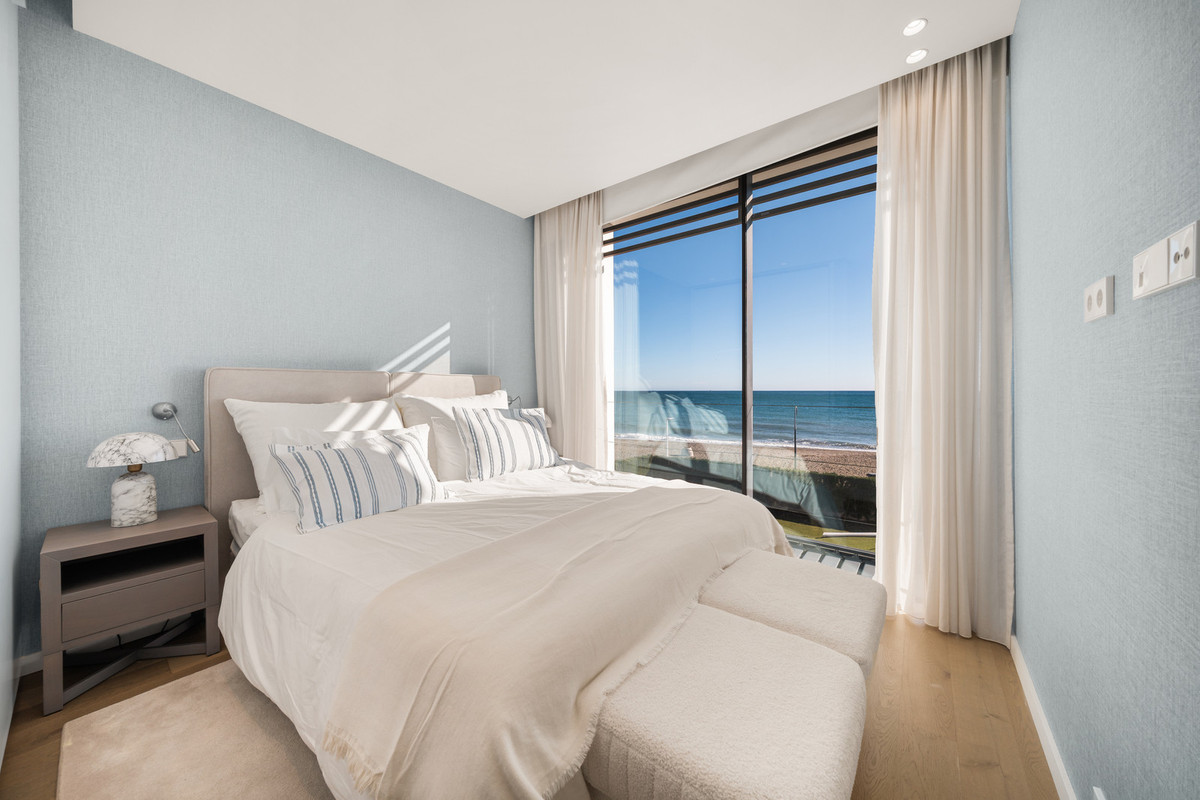 Huis te koop in New Golden Mile | 5 slaapkamers H5235169