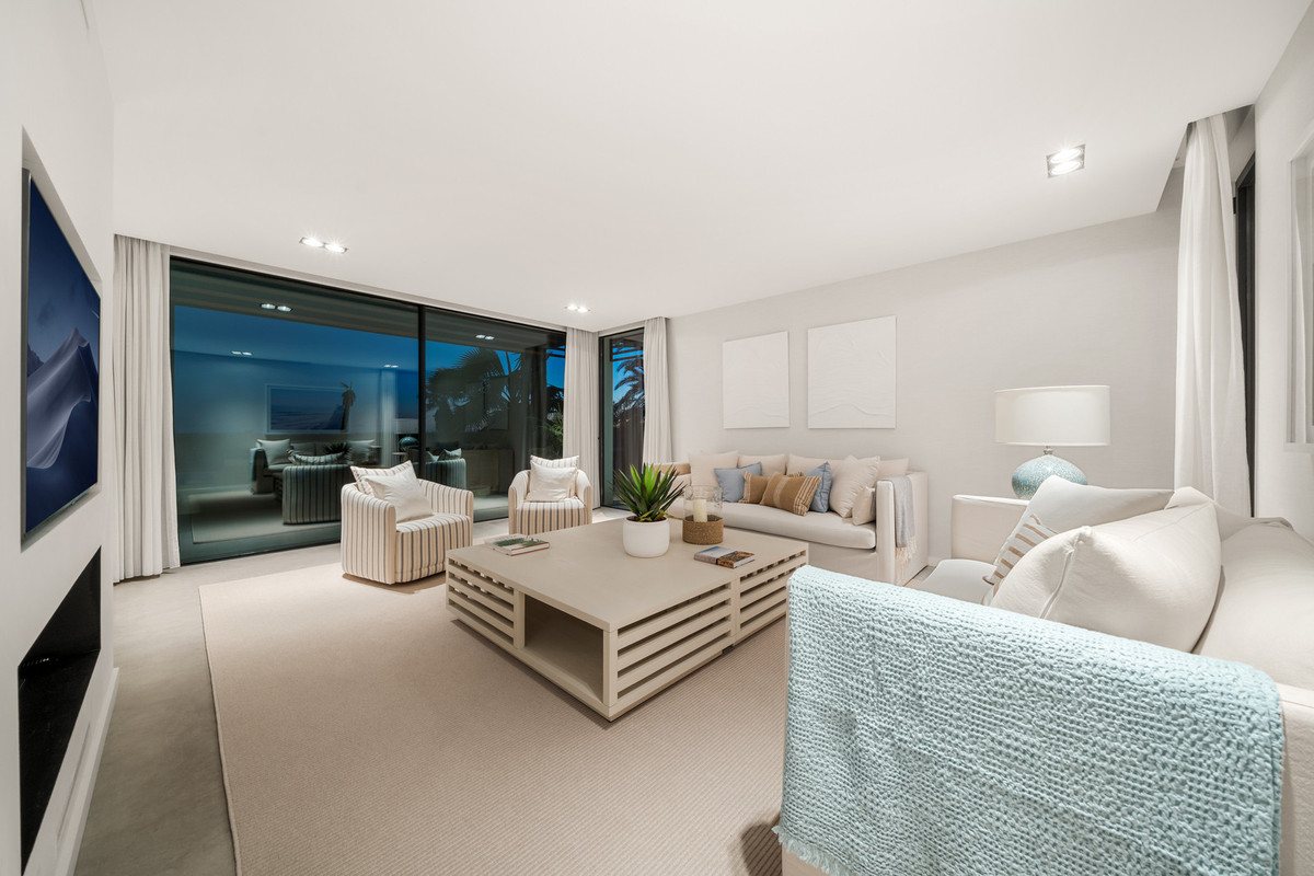 Huis te koop in New Golden Mile | 5 slaapkamers H5235169