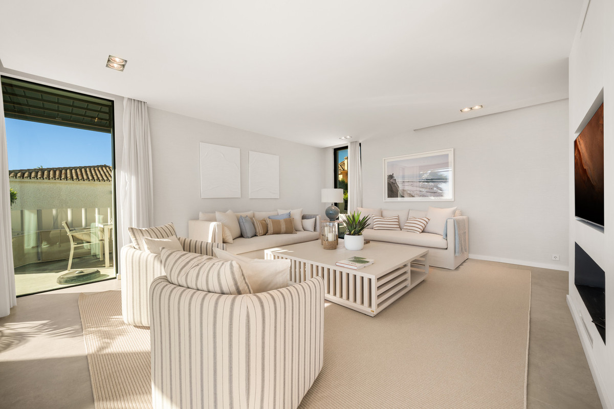 Huis te koop in New Golden Mile | 5 slaapkamers H5235169