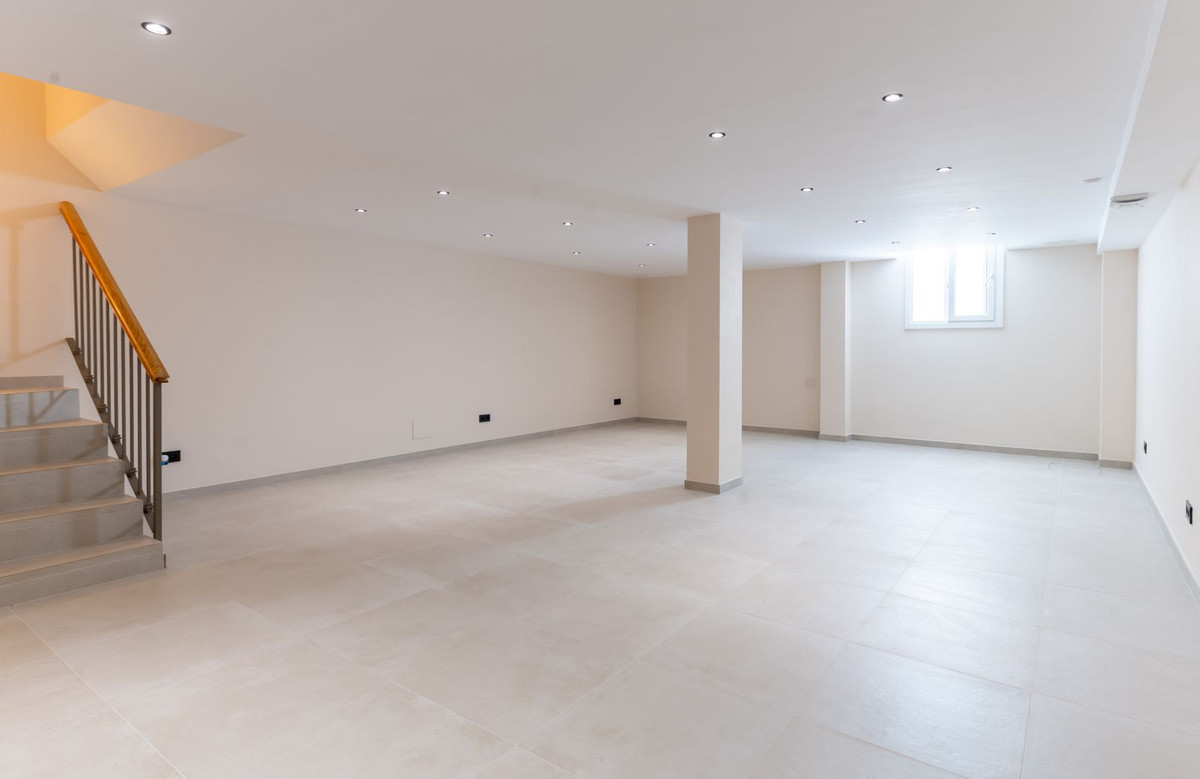 Huis te koop in New Golden Mile | 4 slaapkamers H5241286