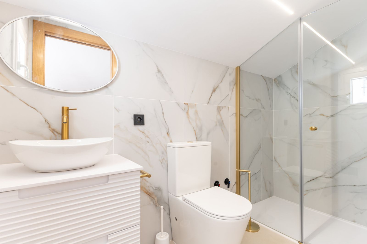 Huis te koop in New Golden Mile | 4 slaapkamers H5241286