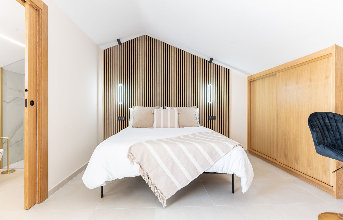 Huis te koop in New Golden Mile | 4 slaapkamers H5241286