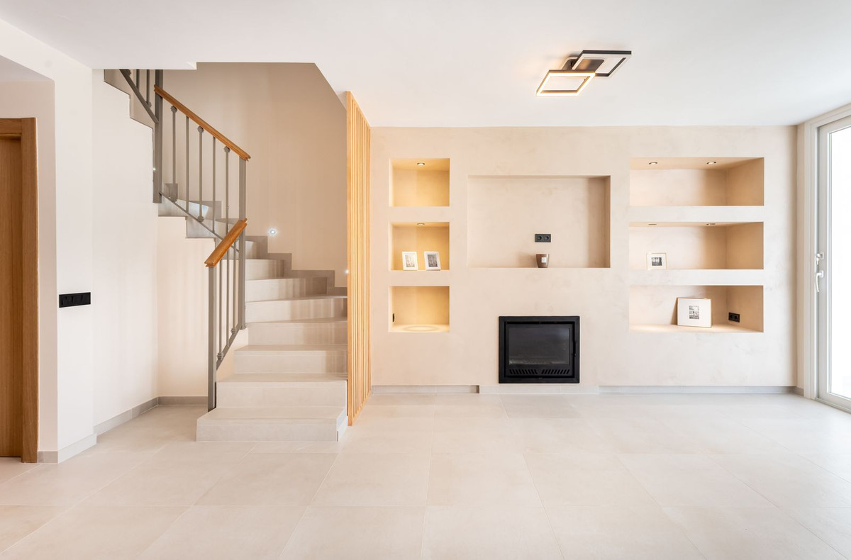Huis te koop in New Golden Mile | 4 slaapkamers H5241286