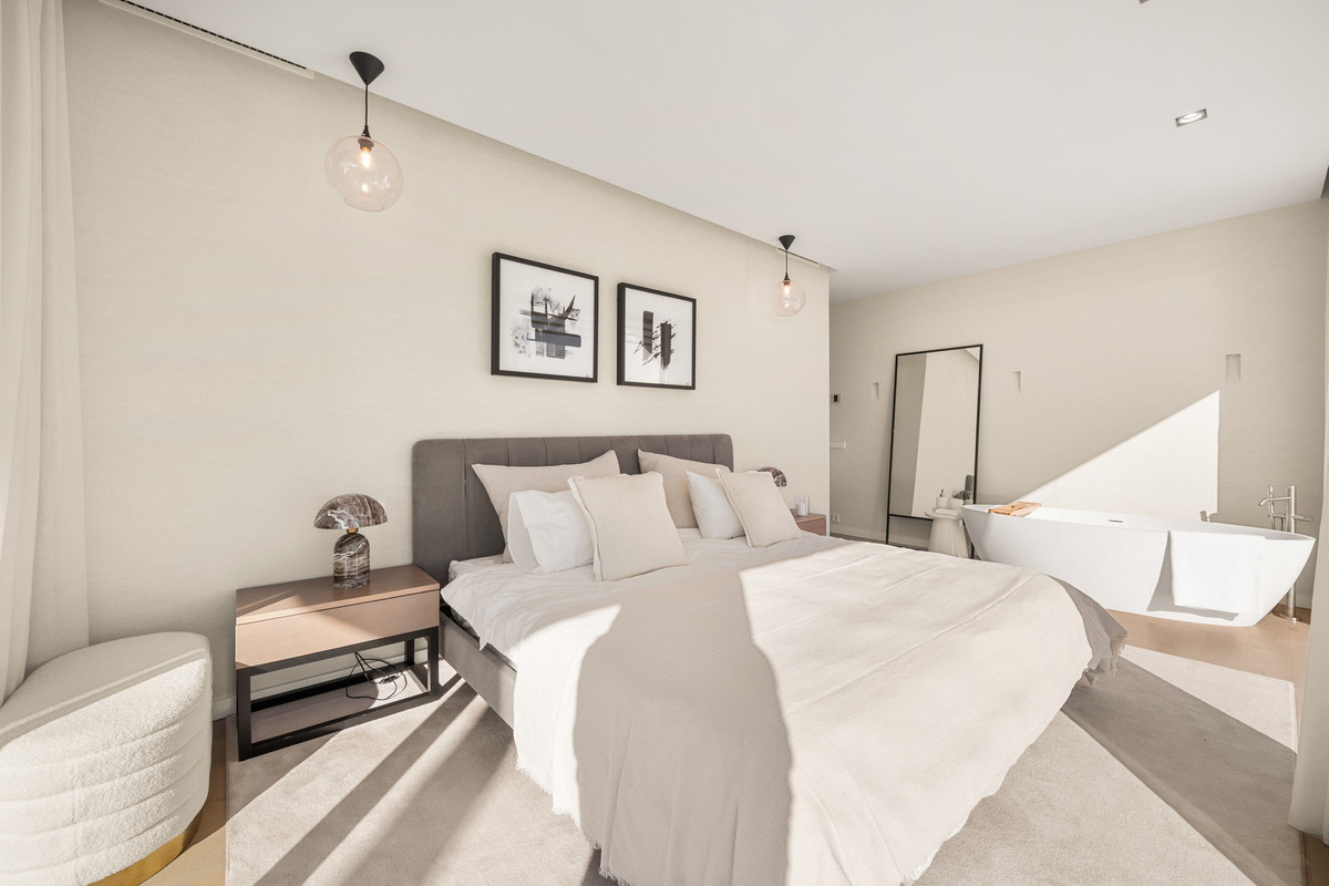 Huis te koop in New Golden Mile | 5 slaapkamers H5250391