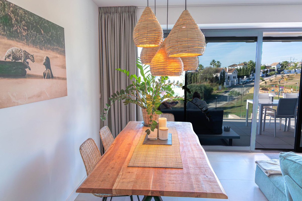 Appartement te koop in New Golden Mile | 2 slaapkamers H5264404