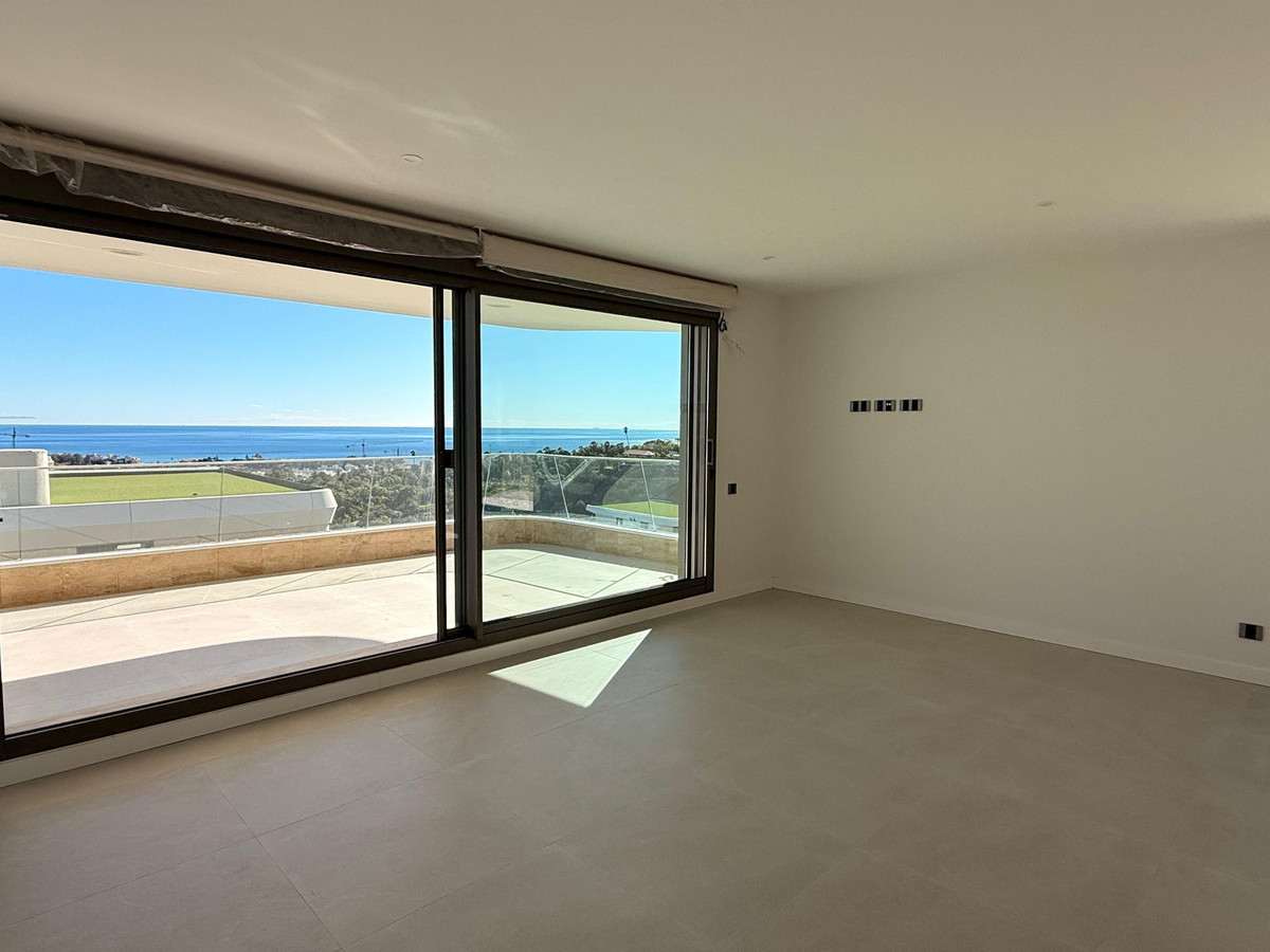 Appartement te koop in New Golden Mile | 3 slaapkamers H5288572