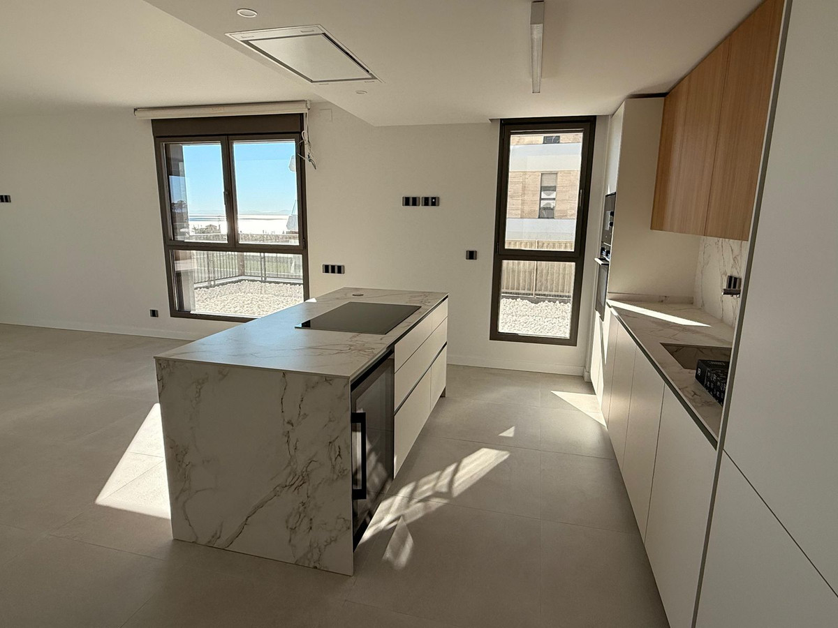 Appartement te koop in New Golden Mile | 3 slaapkamers H5288572