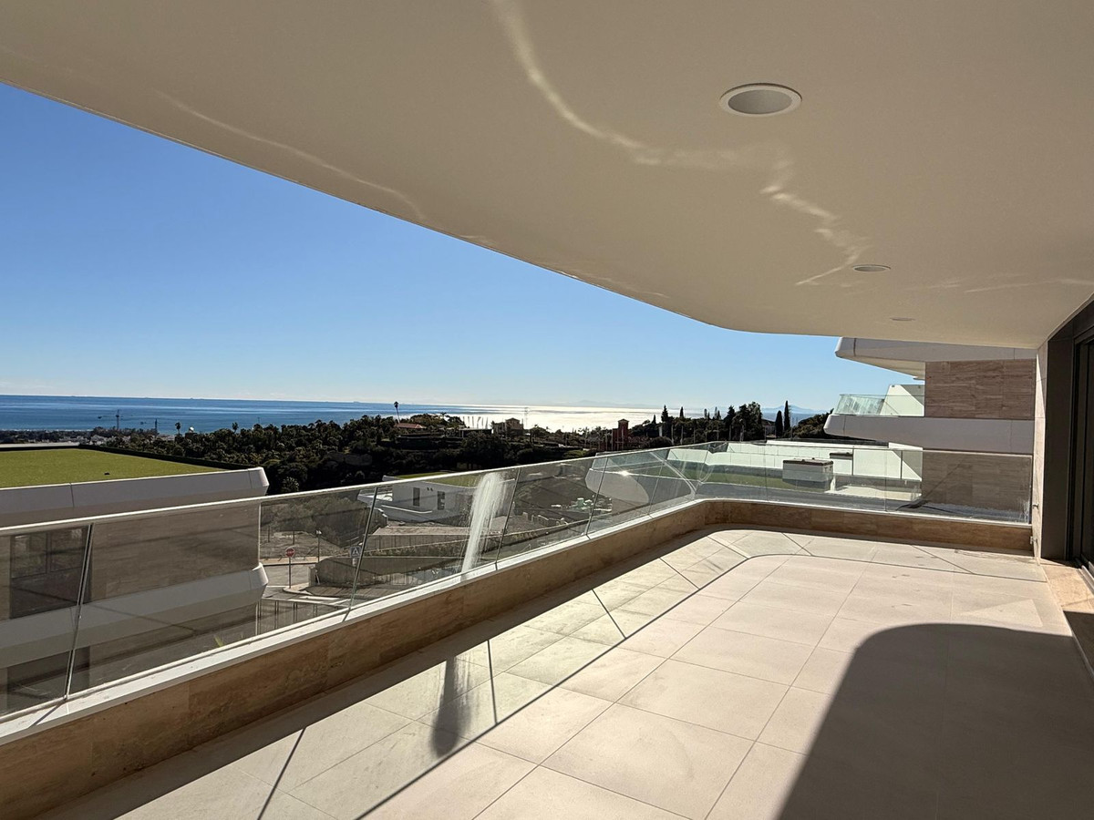 Appartement te koop in New Golden Mile | 3 slaapkamers H5288572