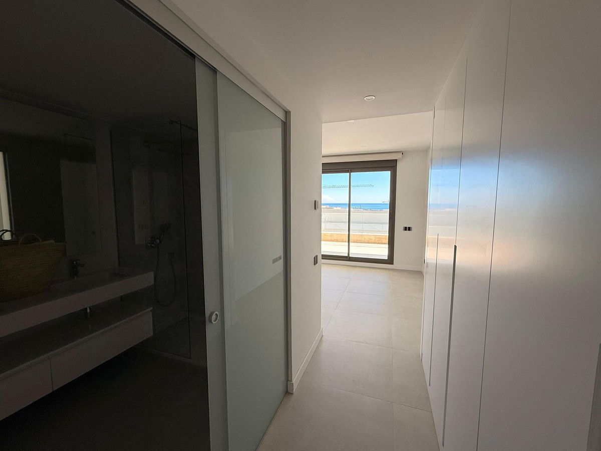 Appartement te koop in New Golden Mile | 3 slaapkamers H5288572