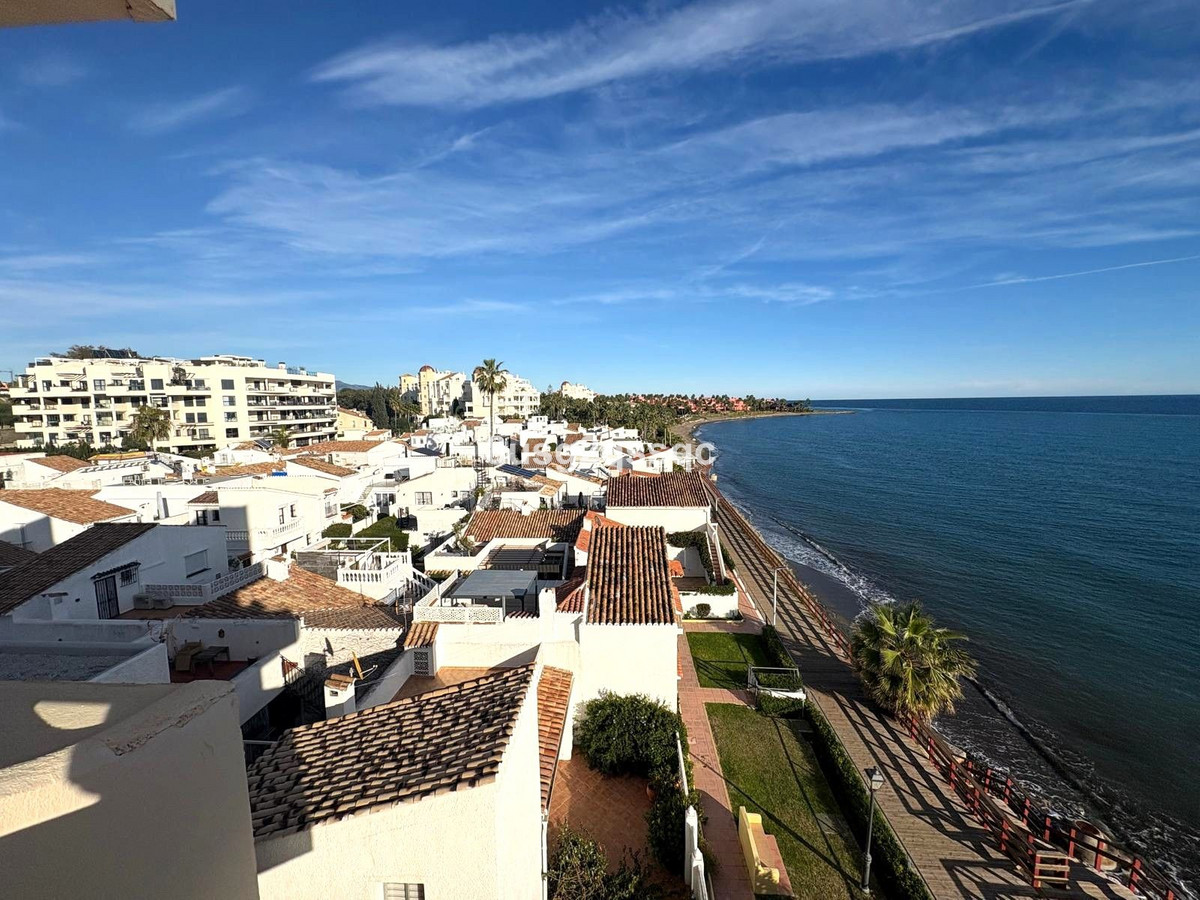 Appartement te koop in New Golden Mile | 1 slaapkamers H5293960