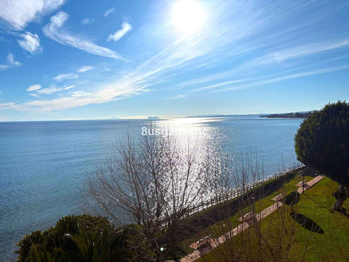 Appartement te koop in New Golden Mile | 1 slaapkamers H5293960