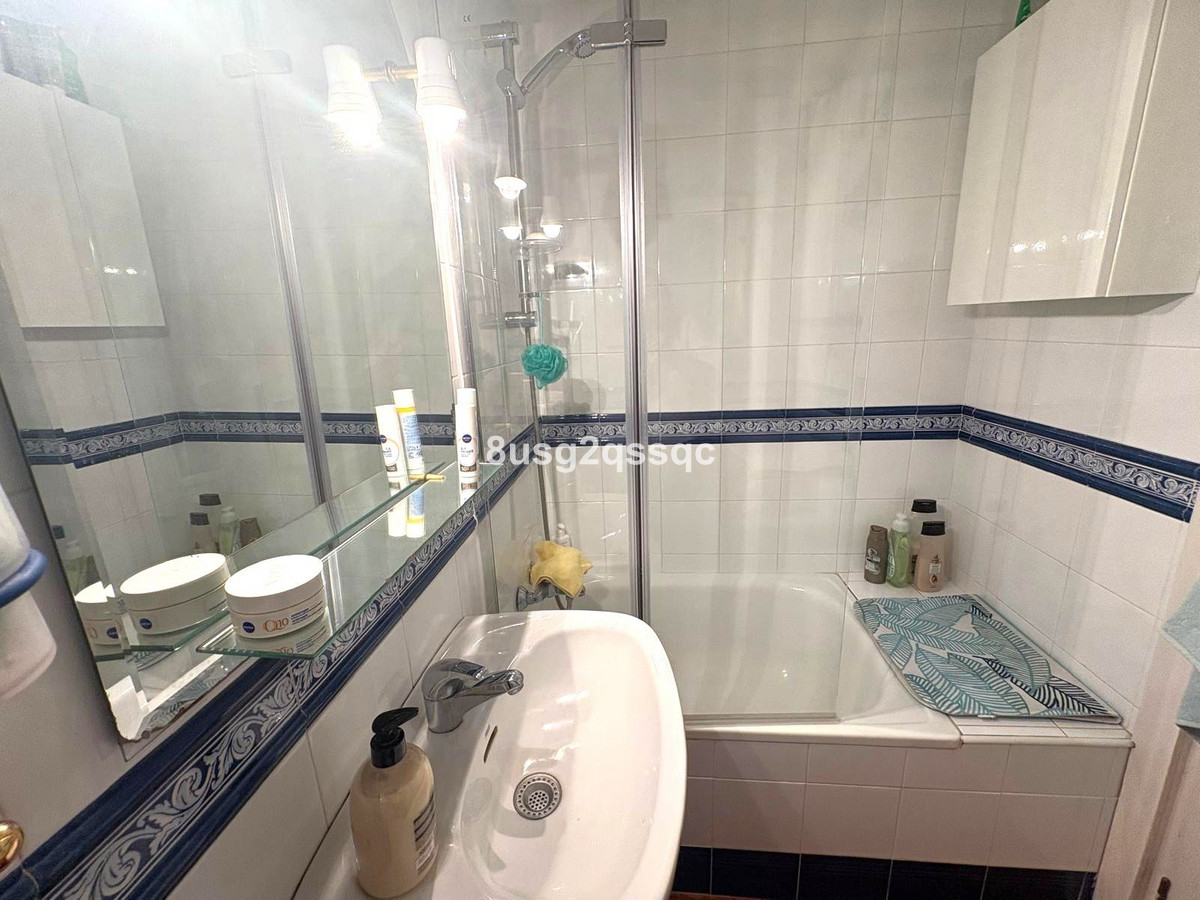 Appartement te koop in New Golden Mile | 1 slaapkamers H5293960