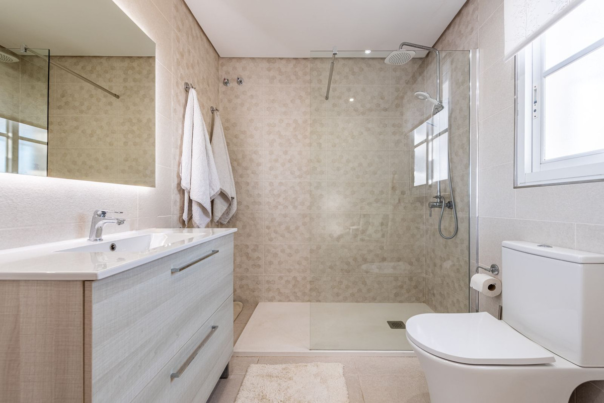 Huis te koop in New Golden Mile | 4 slaapkamers H5319385