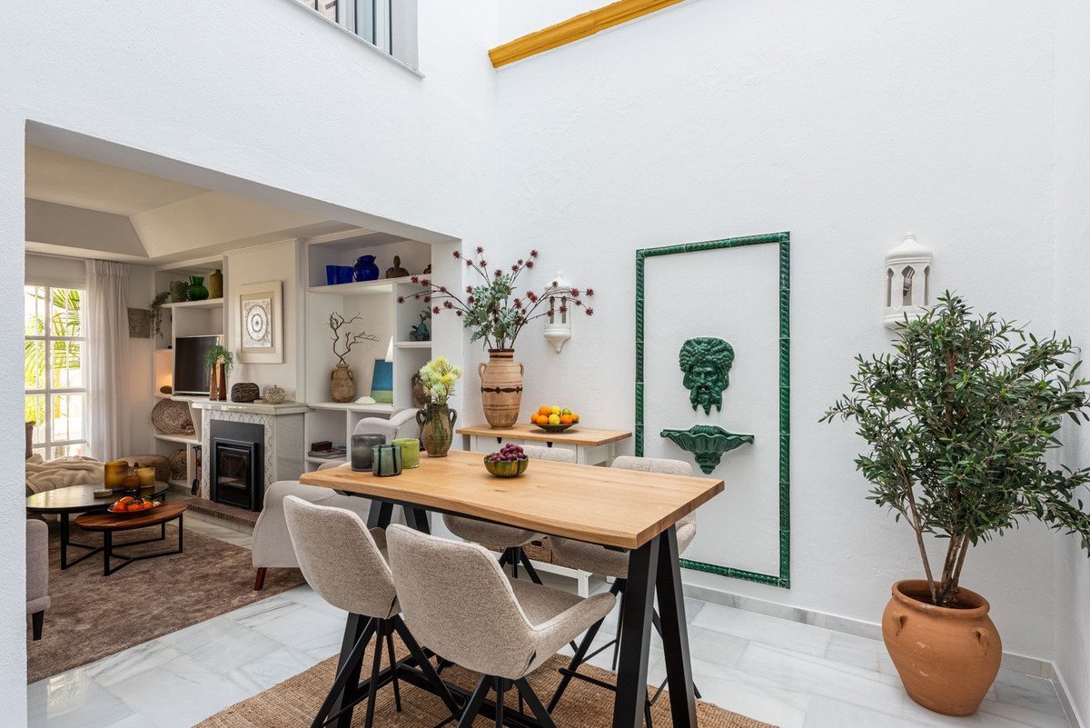 Huis te koop in New Golden Mile | 4 slaapkamers H5319385