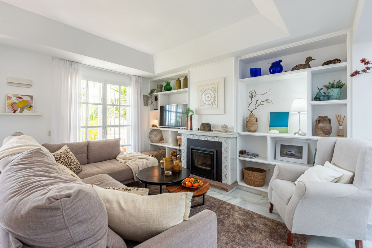 Huis te koop in New Golden Mile | 4 slaapkamers H5319385