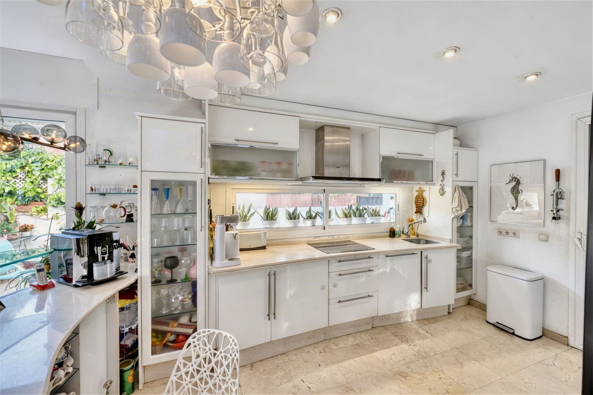 Huis te koop in New Golden Mile | 3 slaapkamers H5350147