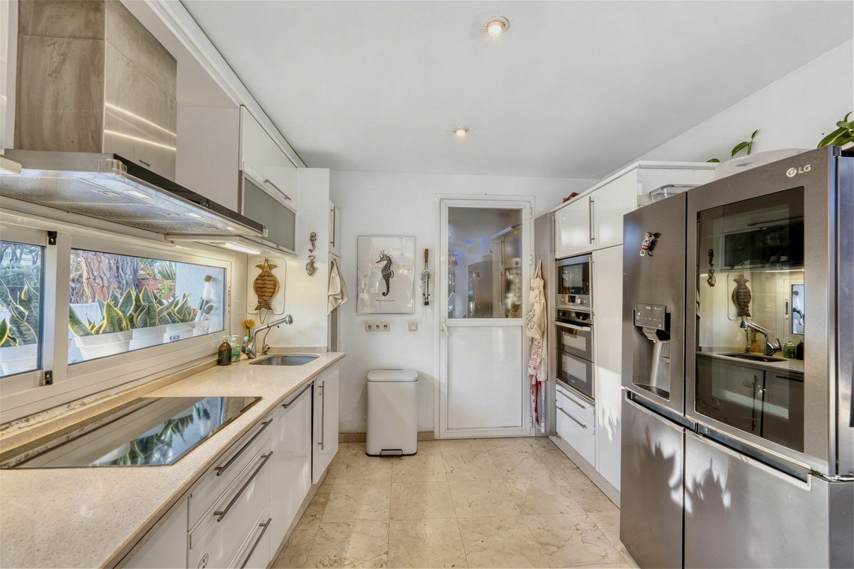 Huis te koop in New Golden Mile | 3 slaapkamers H5350147