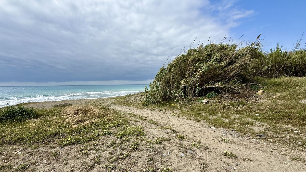 Huis te koop in New Golden Mile | 5 slaapkamers H5367022