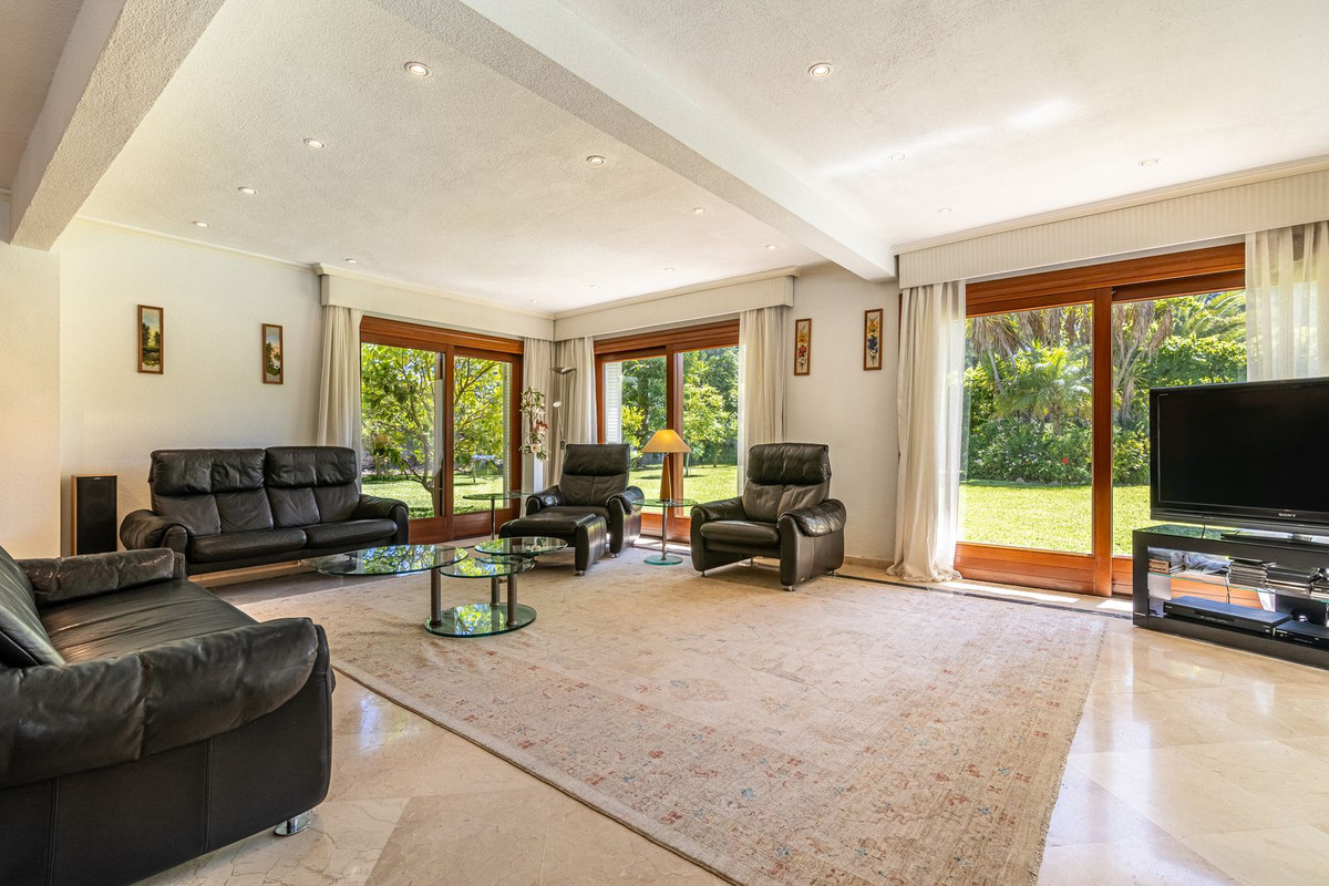 Huis te koop in New Golden Mile | 5 slaapkamers H5367022