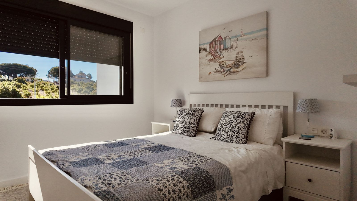 Huis te koop in New Golden Mile | 4 slaapkamers H5407051