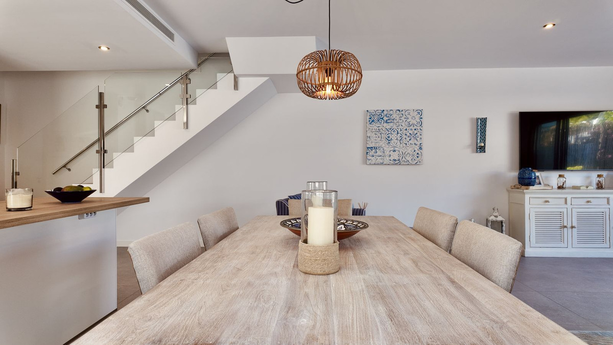 Huis te koop in New Golden Mile | 4 slaapkamers H5407051