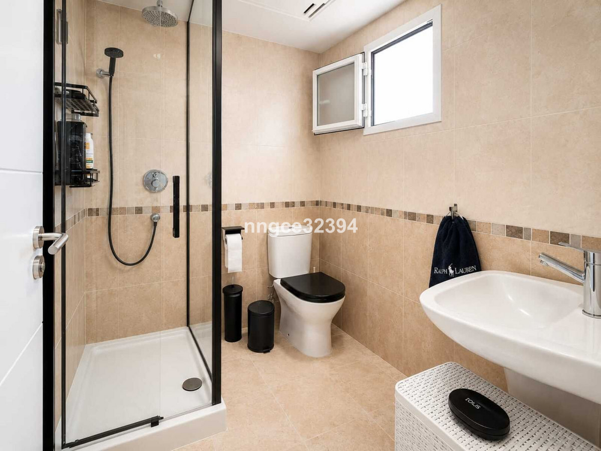 Huis te koop in New Golden Mile | 4 slaapkamers H5443633