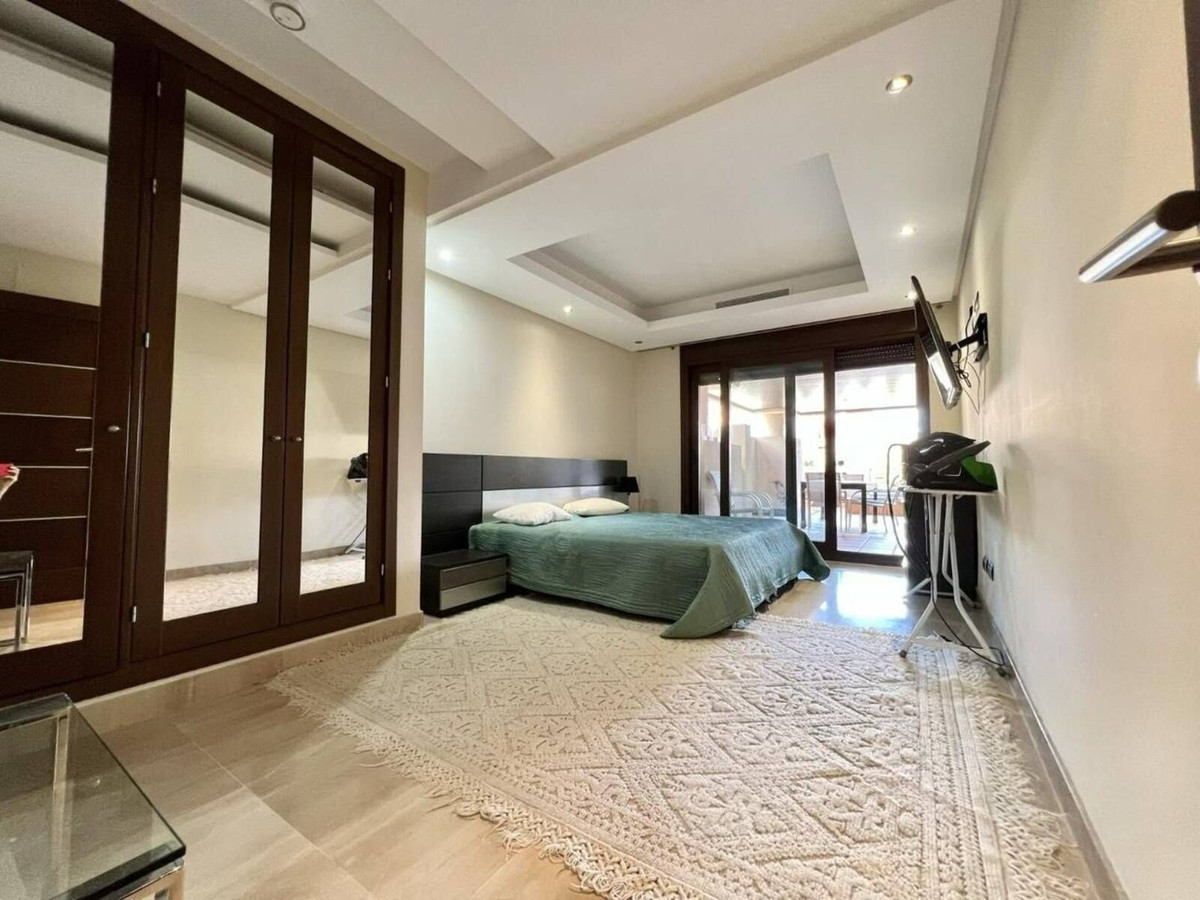 Appartement te koop in New Golden Mile | 2 slaapkamers H5459521