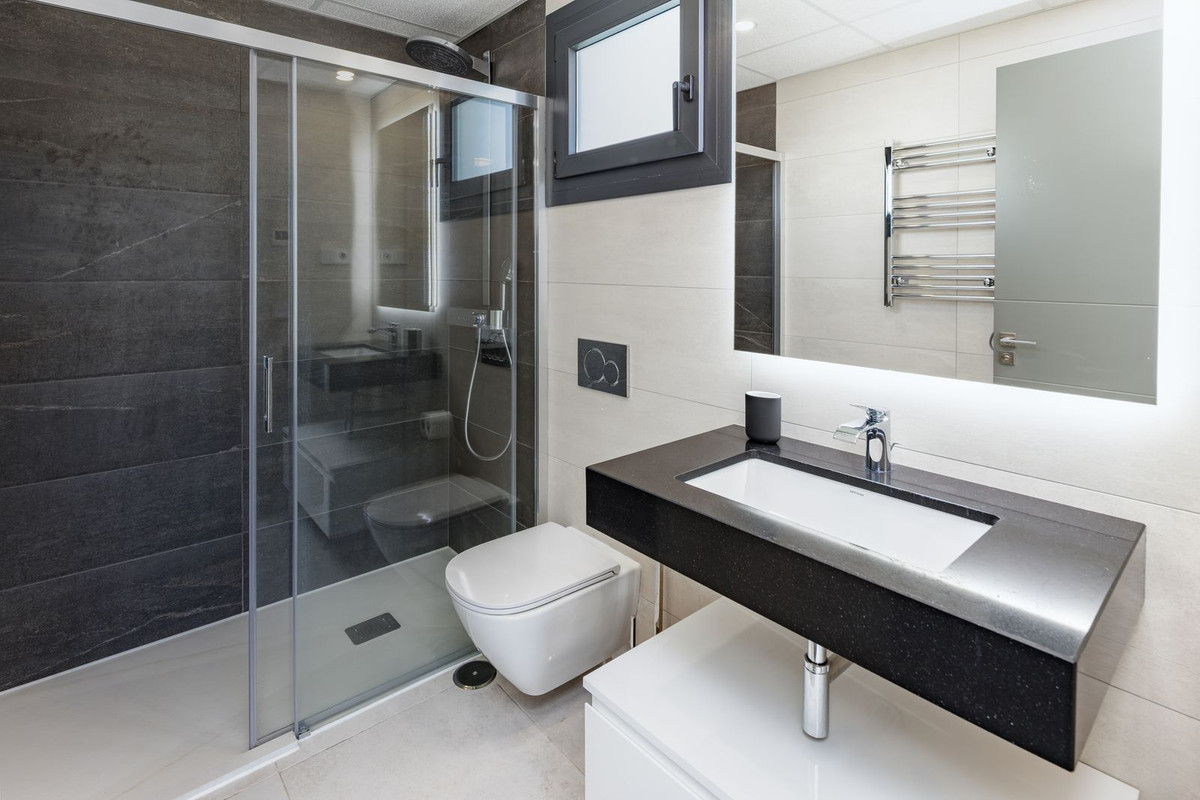 Huis te koop in New Golden Mile | 3 slaapkamers H5483686