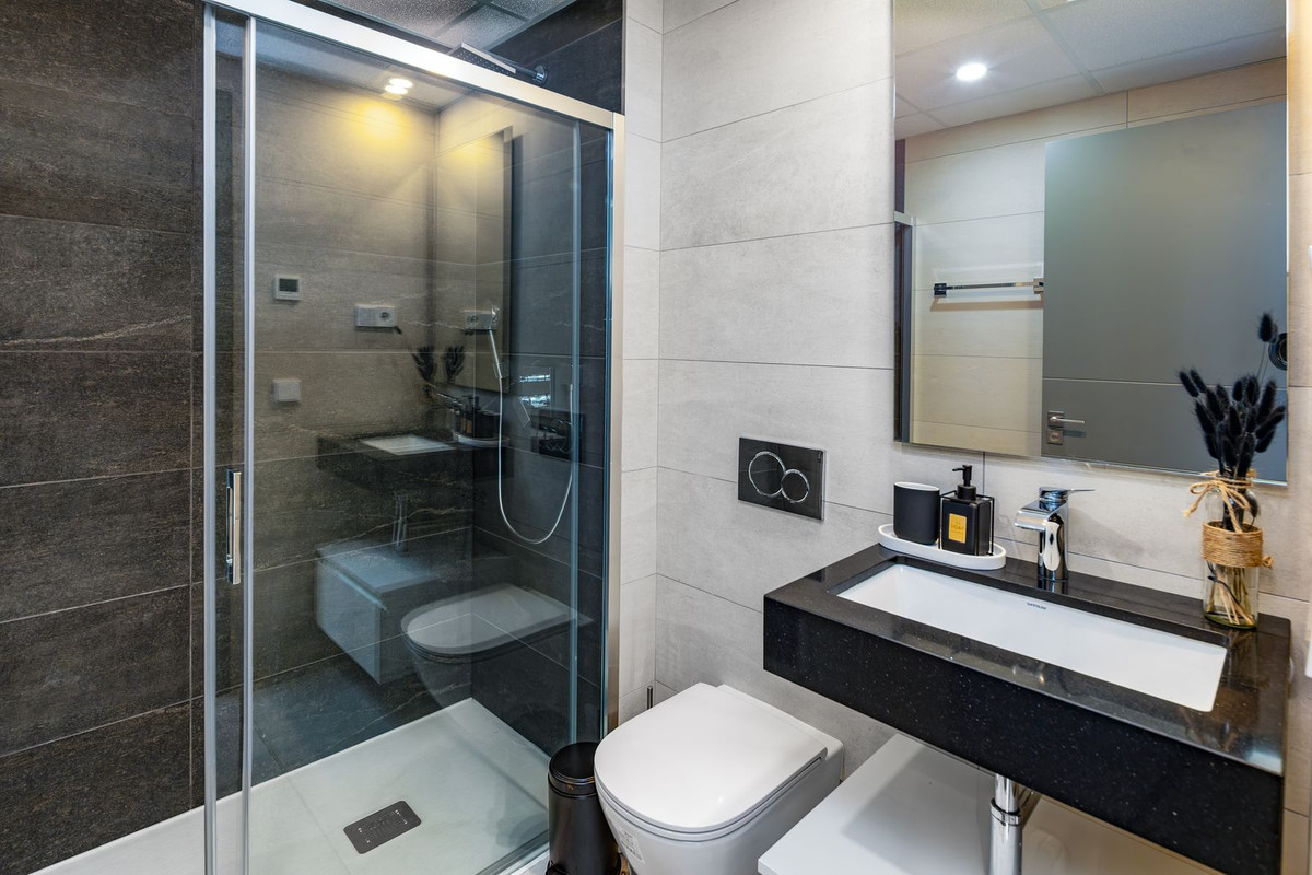 Huis te koop in New Golden Mile | 3 slaapkamers H5483686