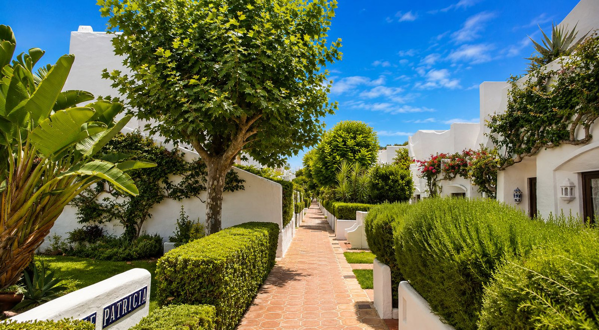 Huis te koop in New Golden Mile | 3 slaapkamers H5494966