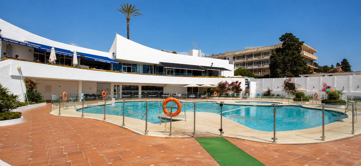 Huis te koop in New Golden Mile | 3 slaapkamers H5494966