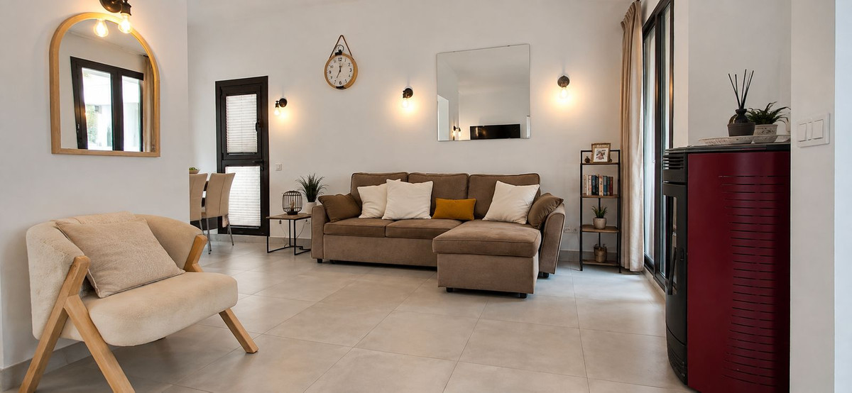 Huis te koop in New Golden Mile | 3 slaapkamers H5494966