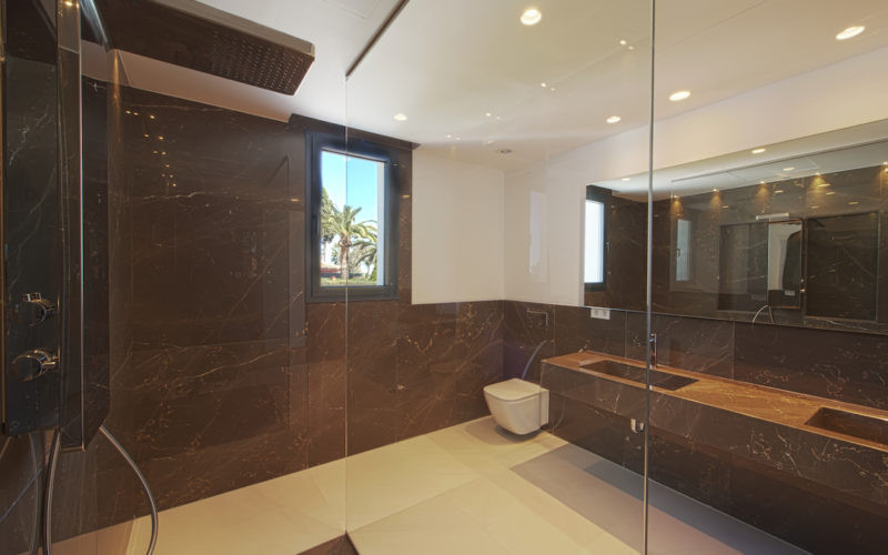 Huis te koop in Nueva Andalucía | 5 slaapkamers H2803361