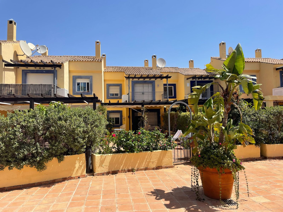 Huis te koop in Nueva Andalucía | 3 slaapkamers H4108606