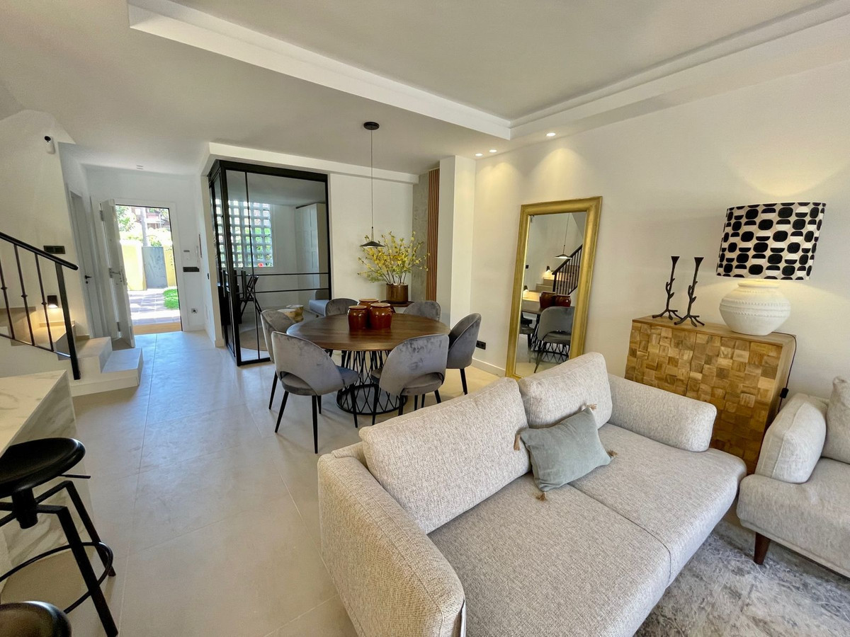 Huis te koop in Nueva Andalucía | 3 slaapkamers H4108606