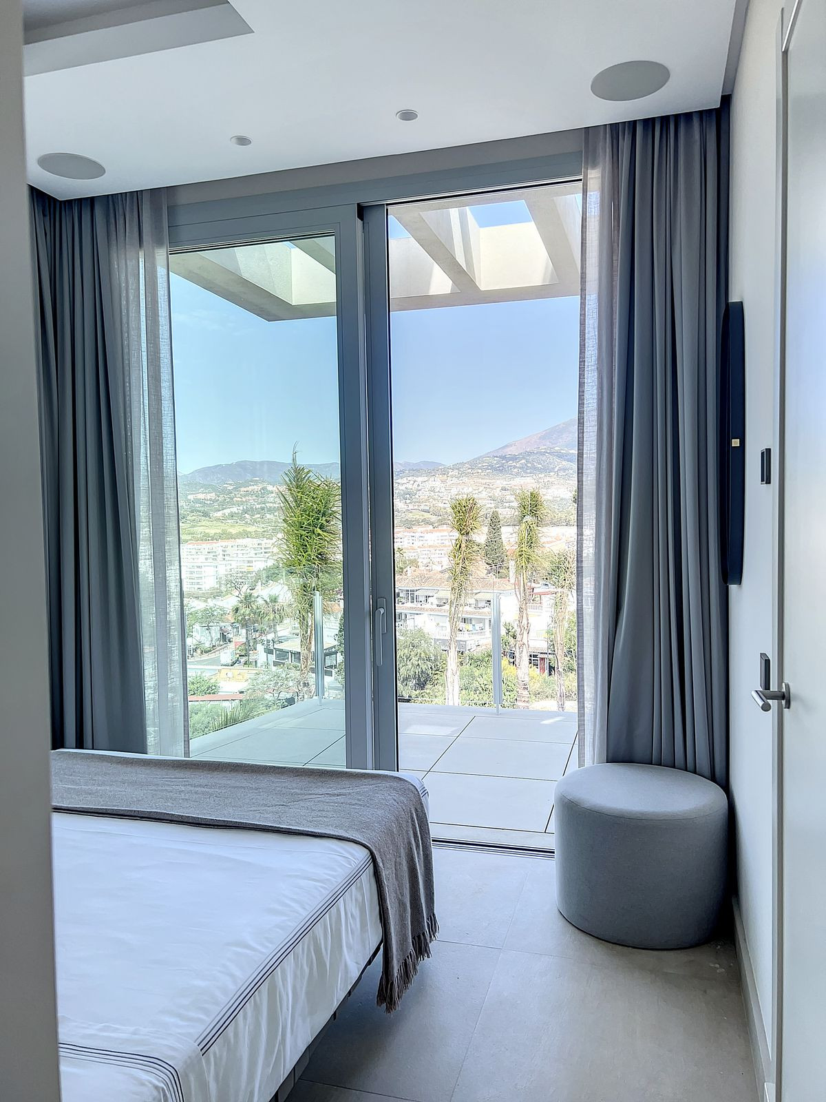 Property main view 32