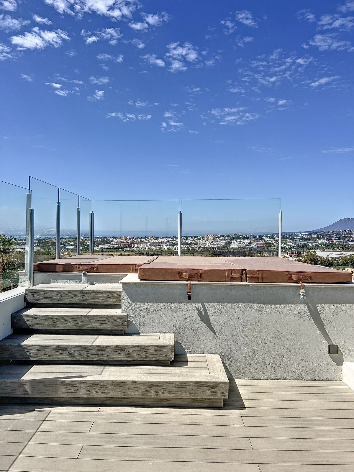 Property main view 44