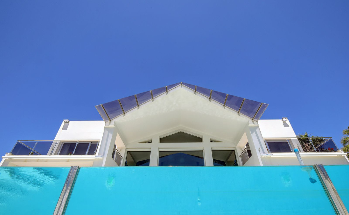 Huis te koop in Nueva Andalucía | 5 slaapkamers H4372624