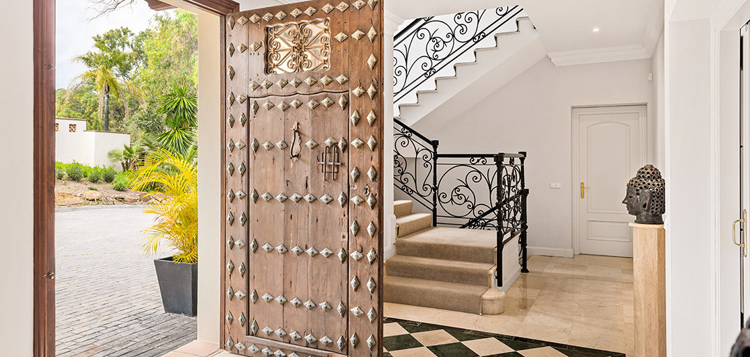 Huis te koop in Nueva Andalucía | 6 slaapkamers H4439494