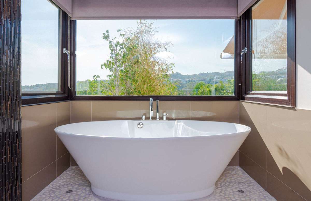 Property main view 30