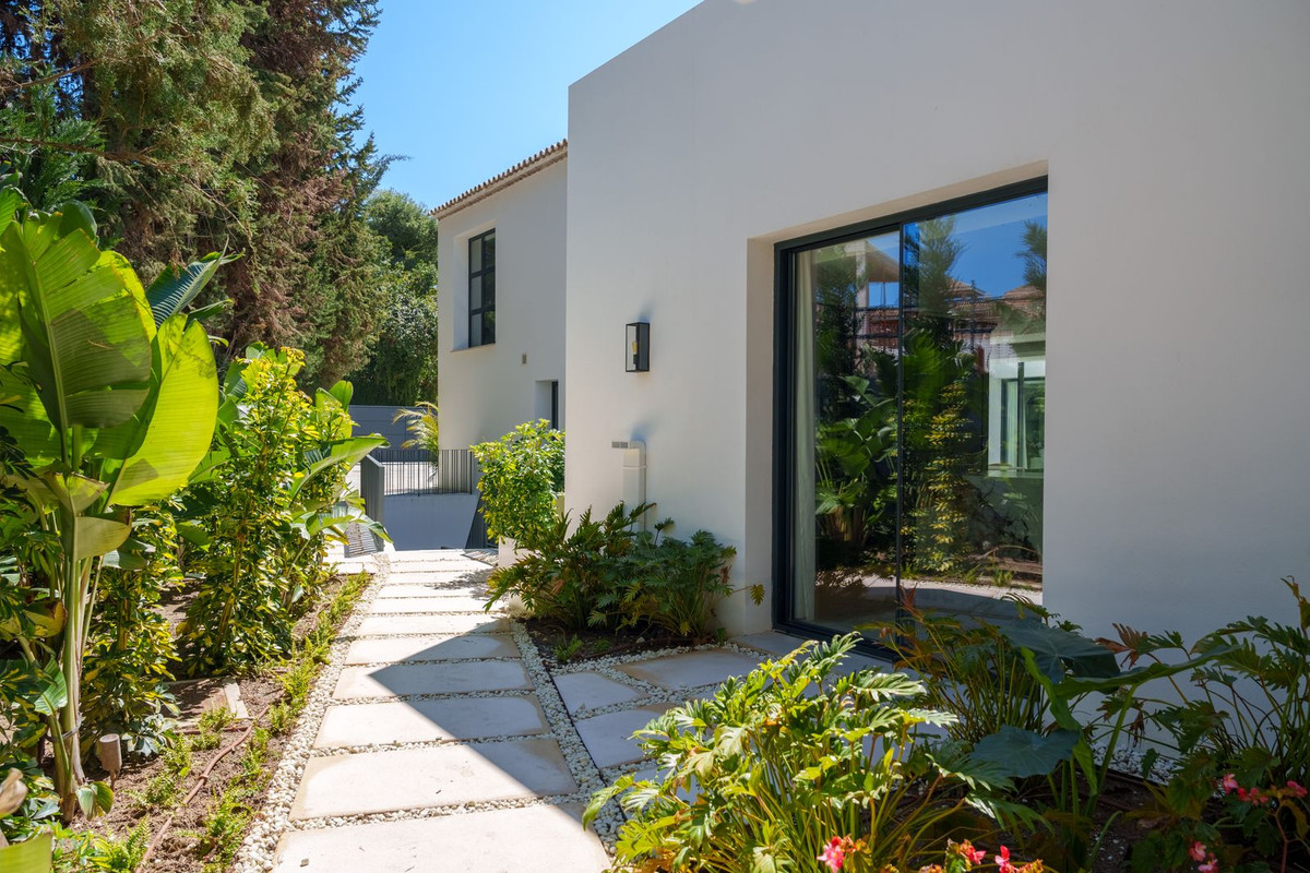 Property main view 45